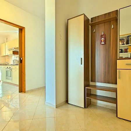 Lukas Apartment