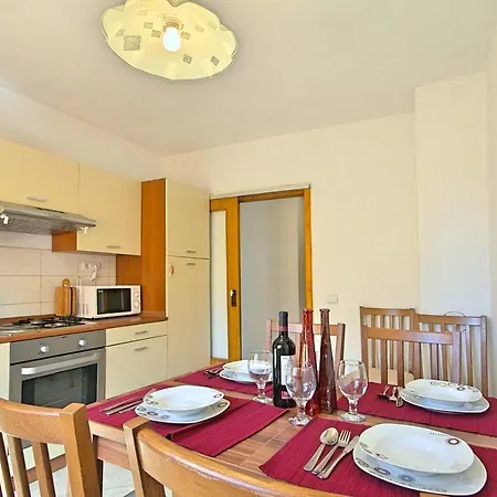 Apartment Lukas Porec
